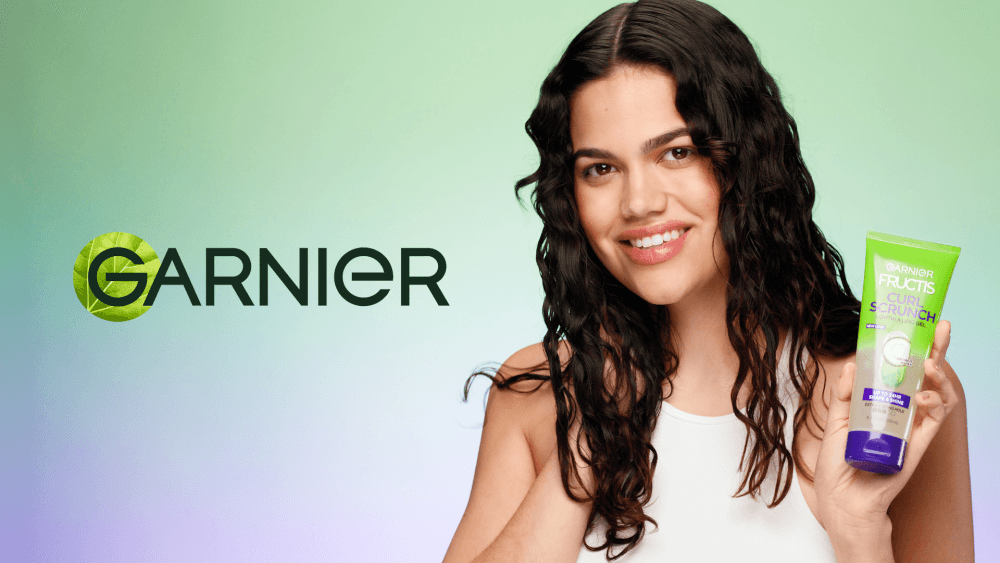 Garnier Fructis Curl Scrunch Controlling Gel With Coconut Water, For Curly Hair 6.8 fl. oz.(200ml) detail 3