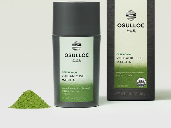 OSULLOC Volcanic Isle Matcha (ceremonial) 1.41 oz.(40g) detail 2