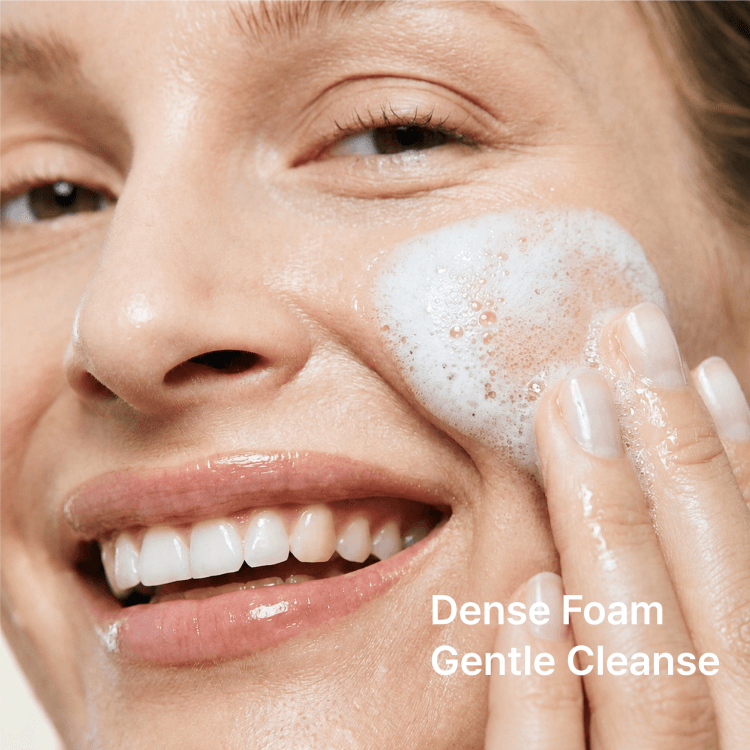 REJURAN Refining Foam Cleanser 4.05 fl. oz.(120ml) detail 2